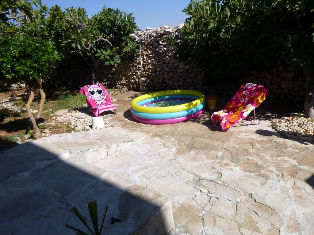 Apartments Mara Splitska Εξωτερικό φωτογραφία