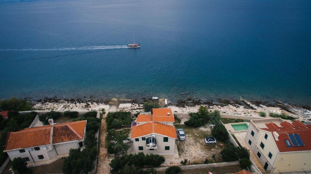 Apartments Mara Splitska Εξωτερικό φωτογραφία